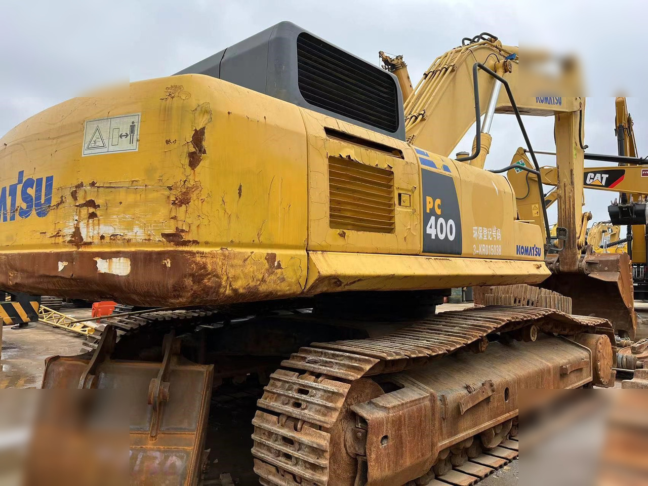 KOMATSU PC400-8 - Pásové rýpadlo: obrázek 2 KOMATSU PC400-8 - Pásové rýpadlo: obrázek 2