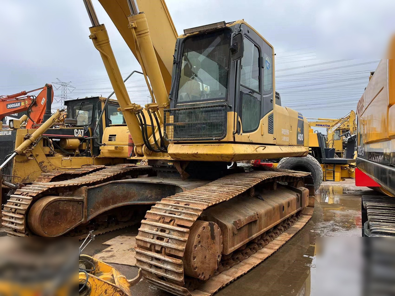 KOMATSU PC400-8 - Pásové rýpadlo: obrázek 3 KOMATSU PC400-8 - Pásové rýpadlo: obrázek 3