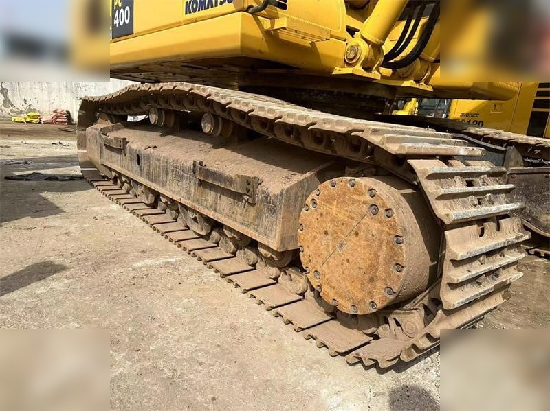 KOMATSU PC400-8 - Pásové rýpadlo: obrázek 4 KOMATSU PC400-8 - Pásové rýpadlo: obrázek 4