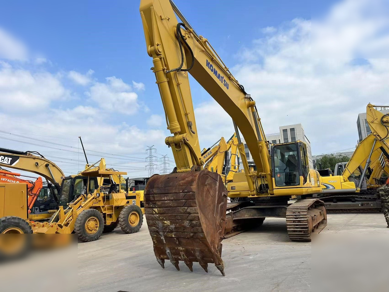 KOMATSU PC400-8R - Pásové rýpadlo: obrázek 2 KOMATSU PC400-8R - Pásové rýpadlo: obrázek 2