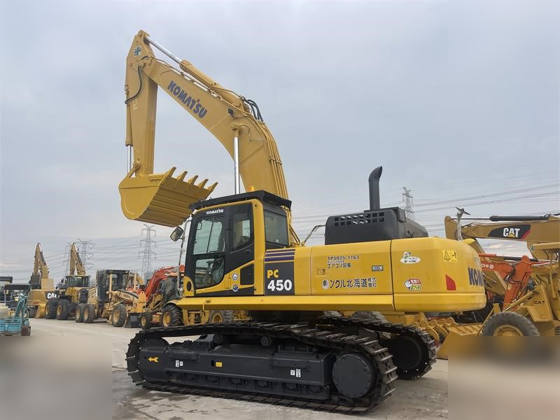 KOMATSU PC450-8 - Pásové rýpadlo: obrázek 2 KOMATSU PC450-8 - Pásové rýpadlo: obrázek 2