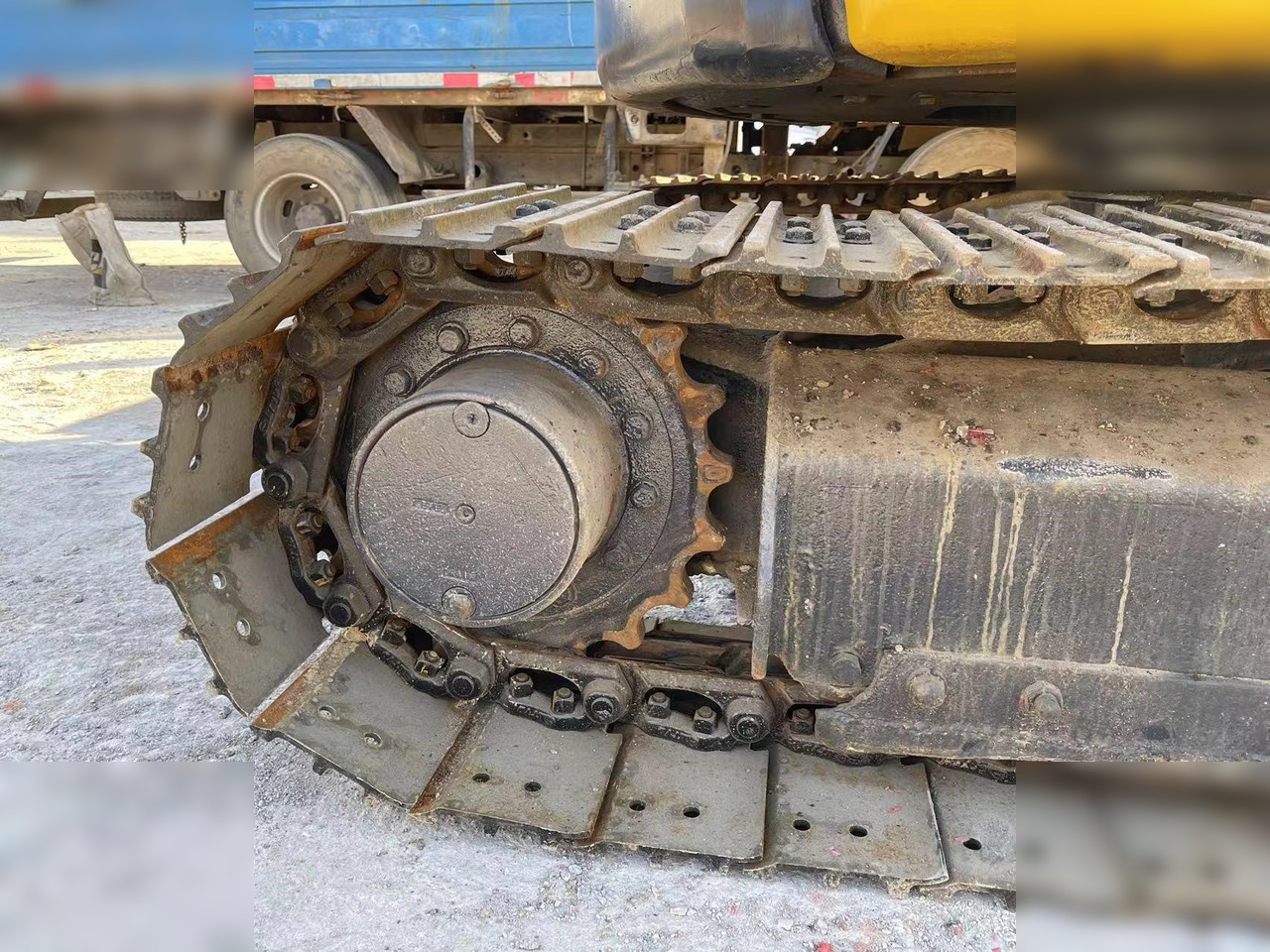 KOMATSU PC55MR-2 - Mini rýpadlo: obrázek 3 KOMATSU PC55MR-2 - Mini rýpadlo: obrázek 3