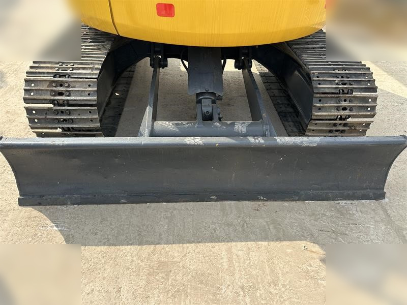 Pásové rýpadlo KOMATSU PC78US-6: obrázek 7