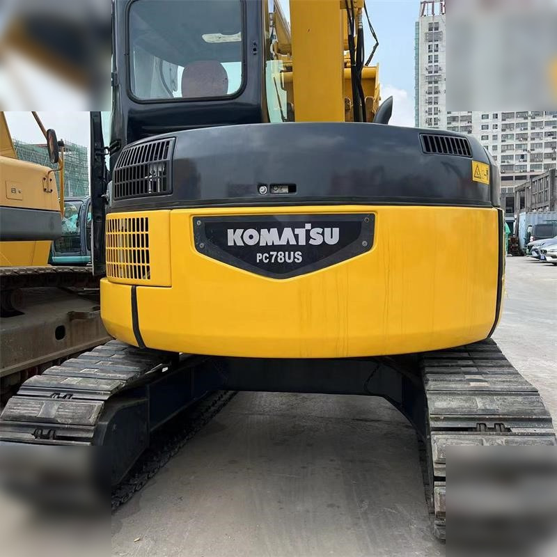 KOMATSU PC78US-6N0 - Pásové rýpadlo: obrázek 4 KOMATSU PC78US-6N0 - Pásové rýpadlo: obrázek 4