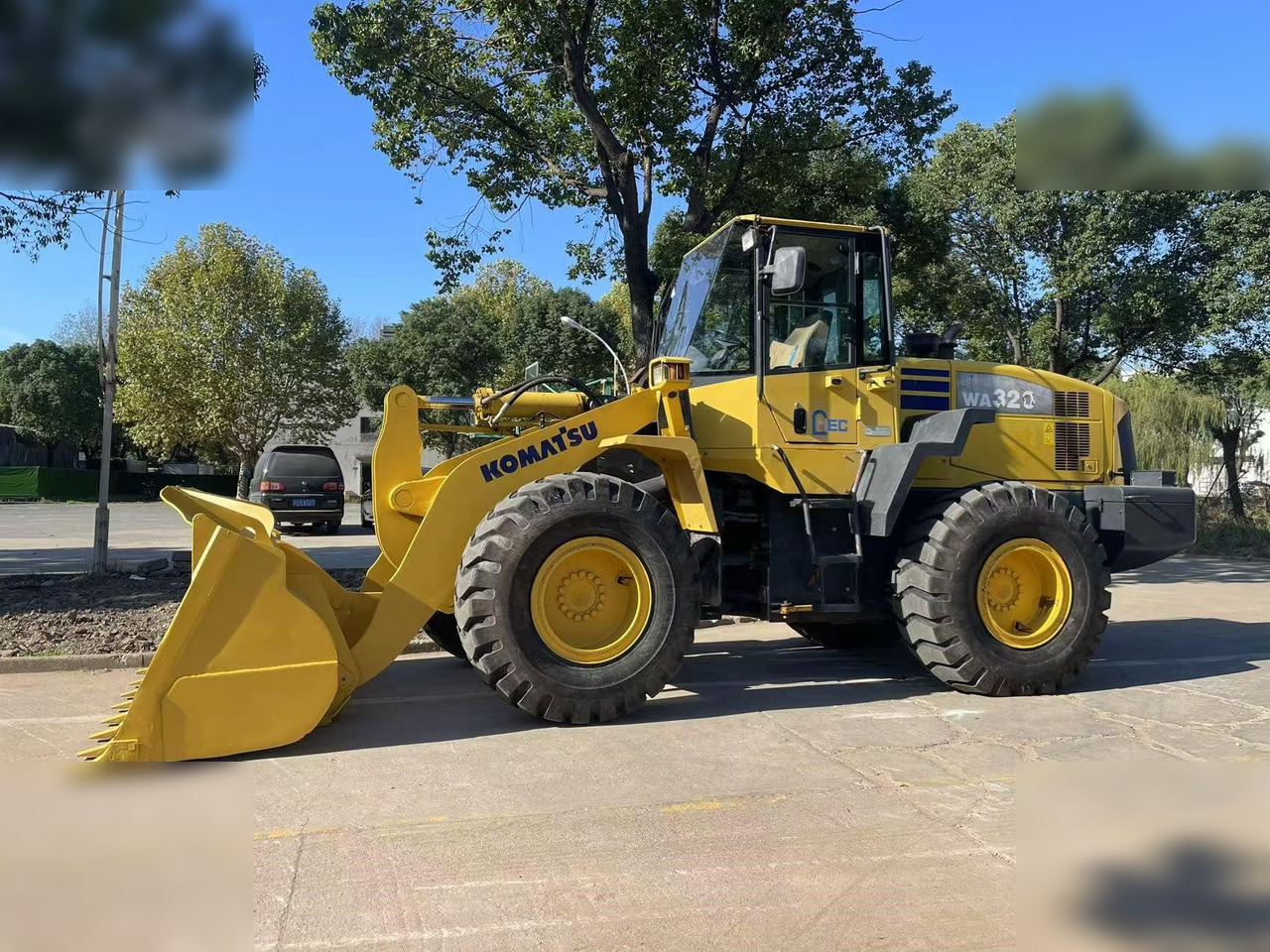 KOMATSU WA320-5 - Kolový nakladač: obrázek 1 KOMATSU WA320-5 - Kolový nakladač: obrázek 1