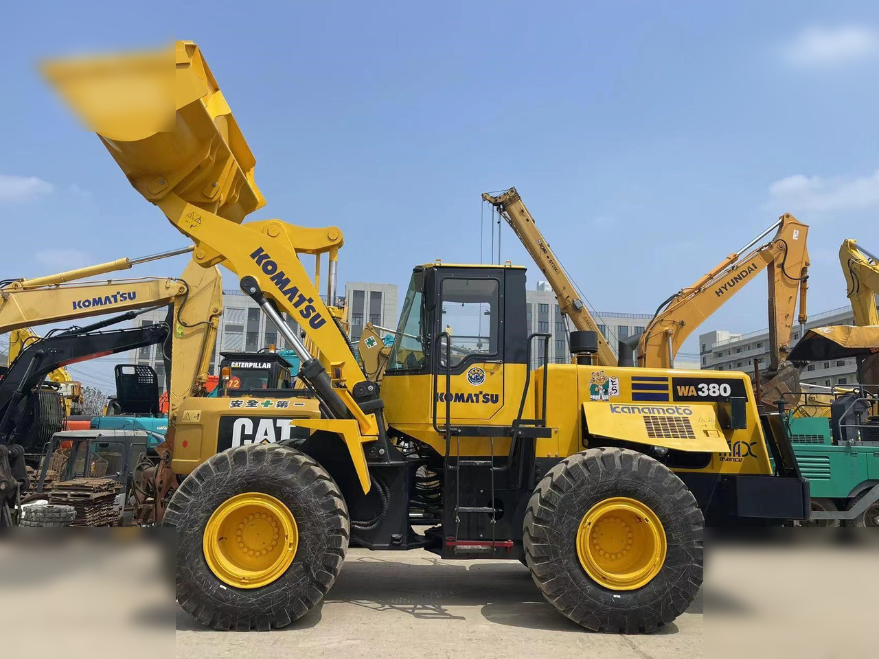 KOMATSU WA380-3 - Kolový nakladač: obrázek 1 KOMATSU WA380-3 - Kolový nakladač: obrázek 1