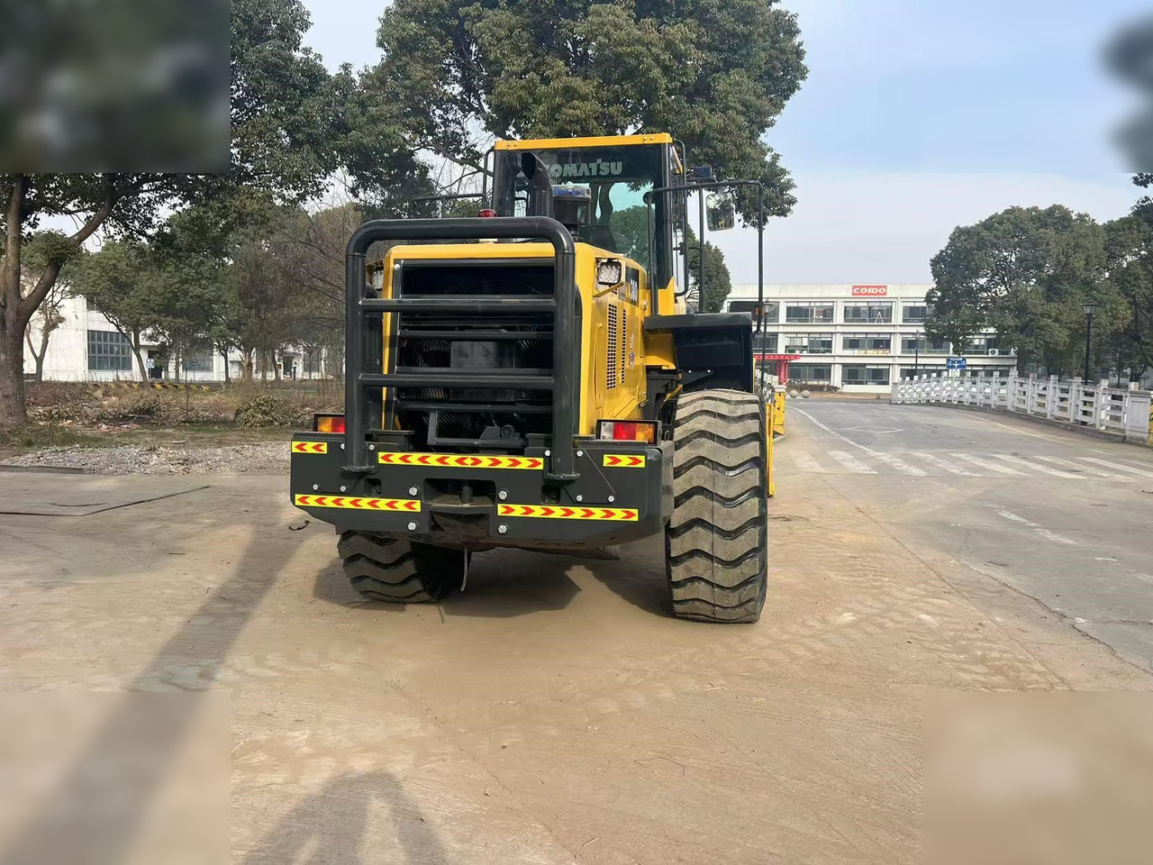 KOMATSU WA380-6 - Kolový nakladač: obrázek 4 KOMATSU WA380-6 - Kolový nakladač: obrázek 4
