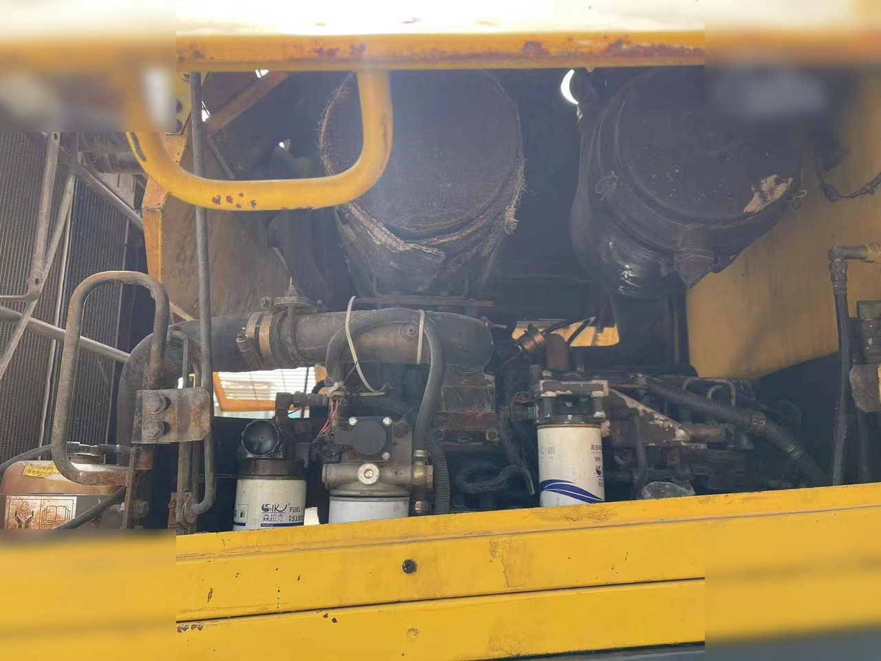 KOMATSU WA380Z-6 - Kolový nakladač: obrázek 5 KOMATSU WA380Z-6 - Kolový nakladač: obrázek 5
