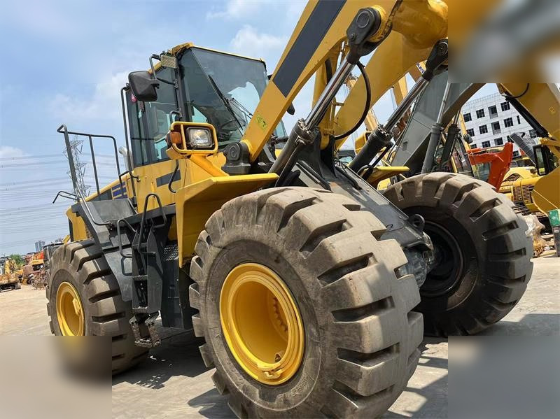 KOMATSU WA470-6 - Kolový nakladač: obrázek 3 KOMATSU WA470-6 - Kolový nakladač: obrázek 3