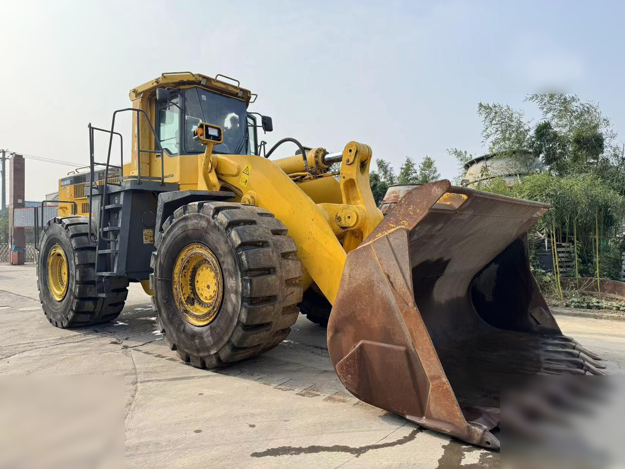 KOMATSU WA600-3 - Kolový nakladač: obrázek 5 KOMATSU WA600-3 - Kolový nakladač: obrázek 5