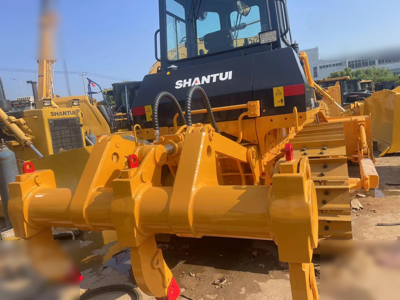 SHANTUI SD16 - Buldozer: obrázek 4 SHANTUI SD16 - Buldozer: obrázek 4