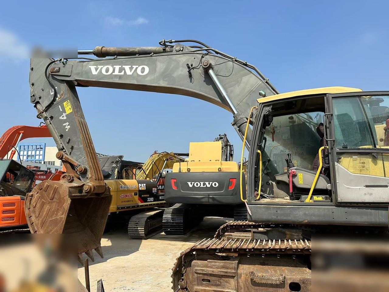 VOLVO EC140DL - Pásové rýpadlo: obrázek 3 VOLVO EC140DL - Pásové rýpadlo: obrázek 3