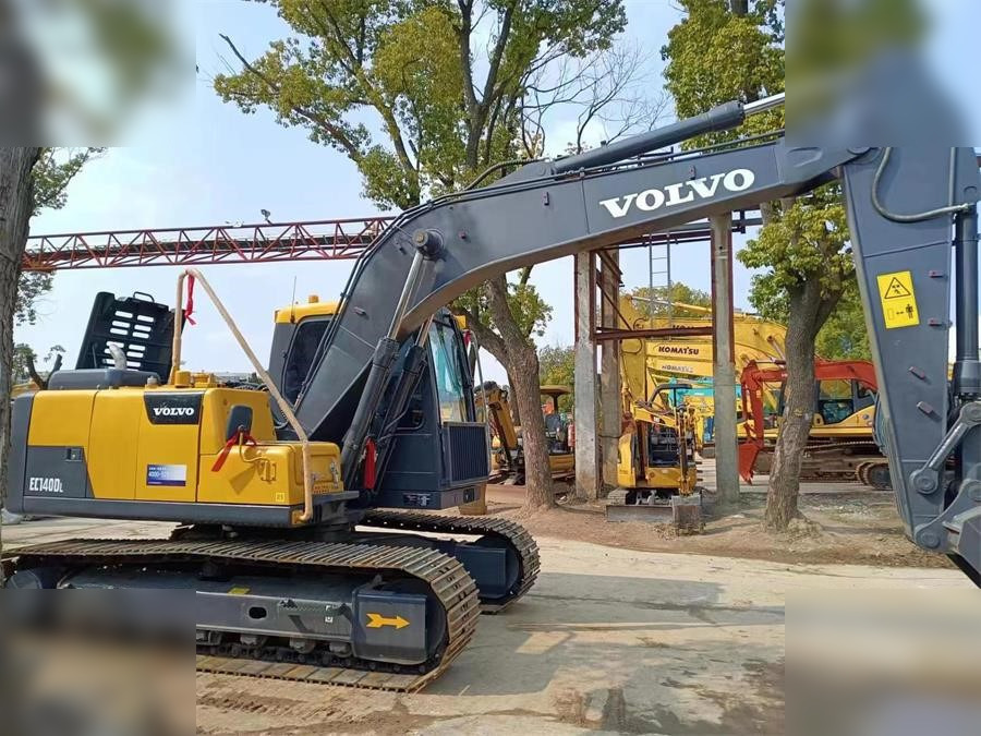 VOLVO EC140DL - Pásové rýpadlo: obrázek 4 VOLVO EC140DL - Pásové rýpadlo: obrázek 4