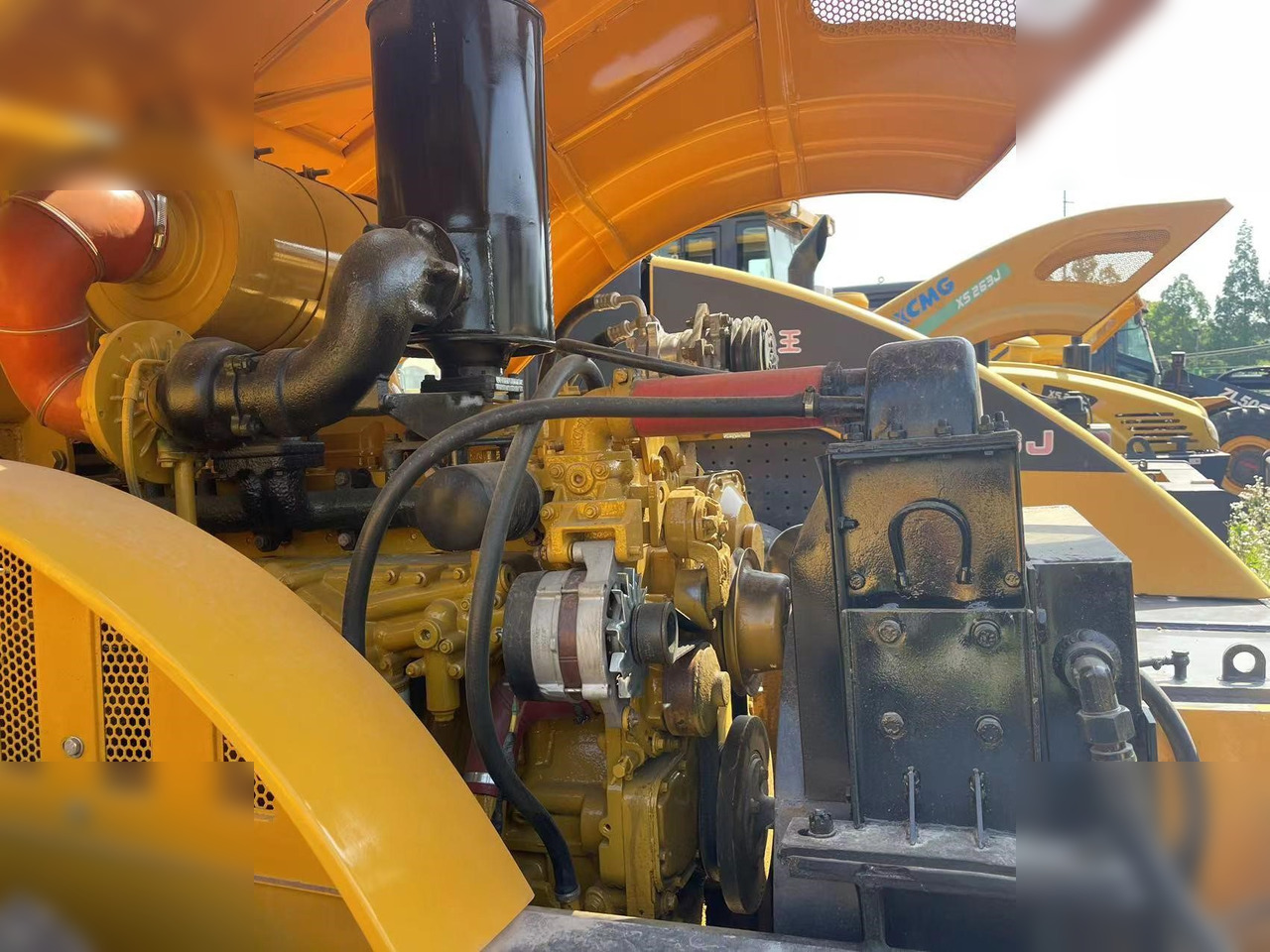 XCMG XS223J - Válec: obrázek 5 XCMG XS223J - Válec: obrázek 5