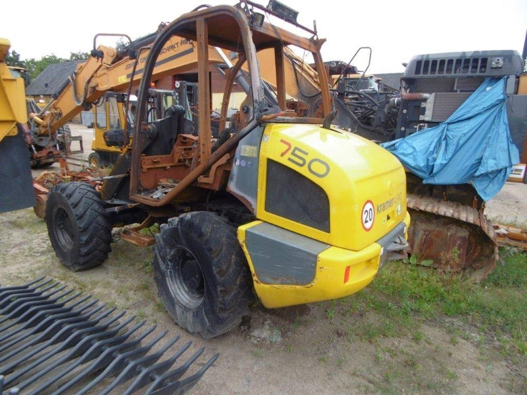 Kramer 750 delar - Motor pro Stavební technika: obrázek 2 Kramer 750 delar - Motor pro Stavební technika: obrázek 2