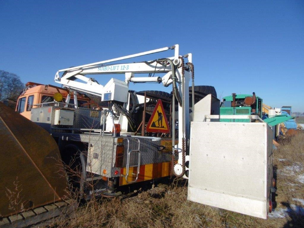 Skylift MB Crusher 1117 - Přívěsná plošina: obrázek 1 Skylift MB Crusher 1117 - Přívěsná plošina: obrázek 1