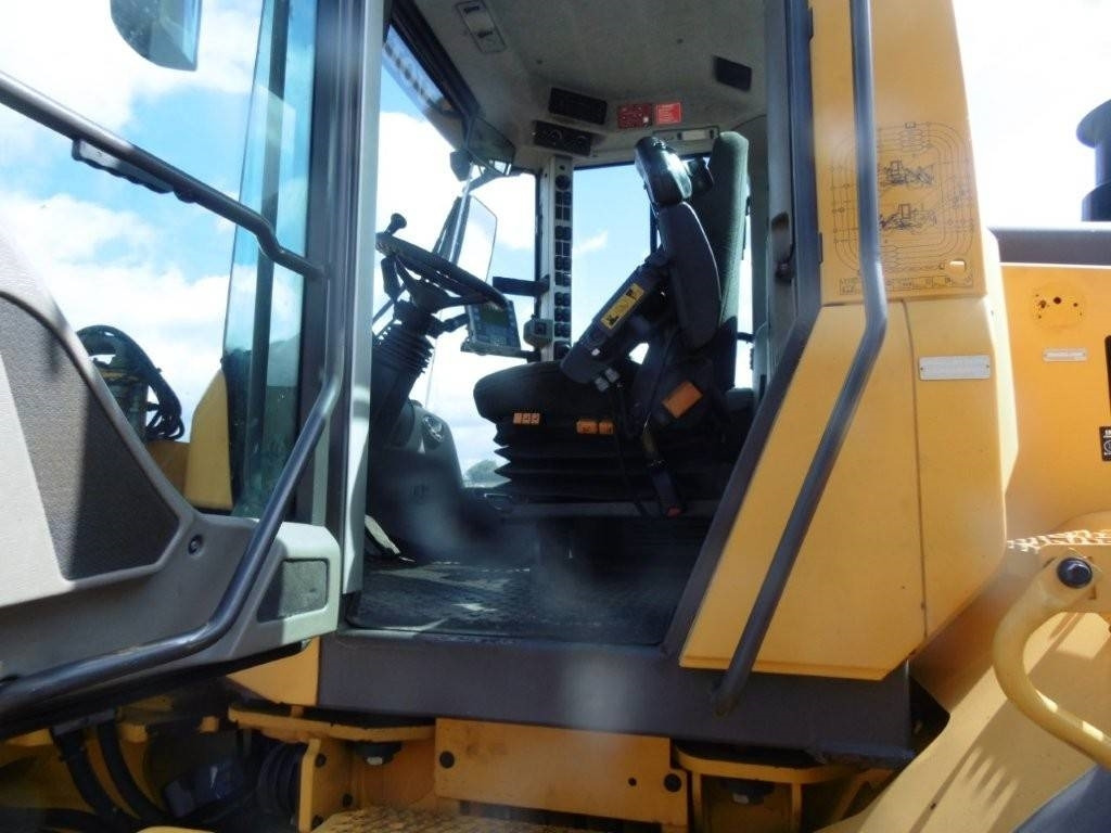 Volvo L 120 F - Kolový nakladač: obrázek 2 Volvo L 120 F - Kolový nakladač: obrázek 2