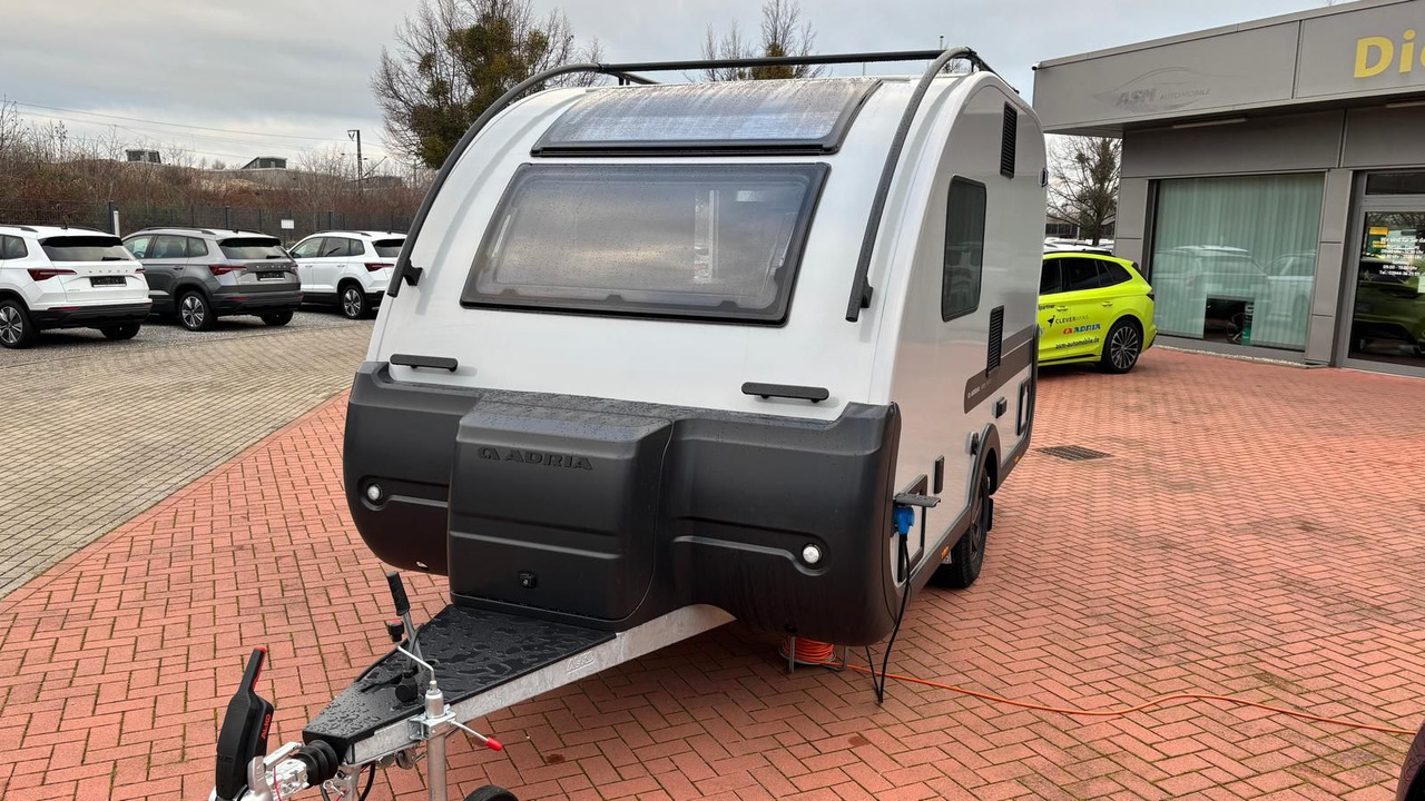 Adria Action 391 LH Sports*FUßBODEN-TEMP*SCHWENK-TISCH - Karavan: obrázek 2 Adria Action 391 LH Sports*FUßBODEN-TEMP*SCHWENK-TISCH - Karavan: obrázek 2