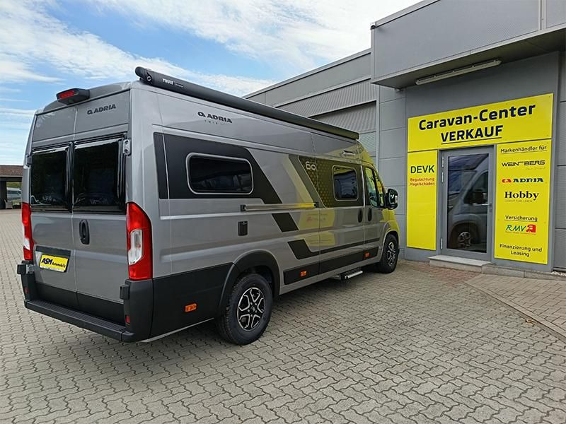 Adria Twin "60Y" 640 SGX 3,5 MAXI*JUBILEE*MARKISE*LED* - Obytná dodávka: obrázek 4 Adria Twin "60Y" 640 SGX 3,5 MAXI*JUBILEE*MARKISE*LED* - Obytná dodávka: obrázek 4