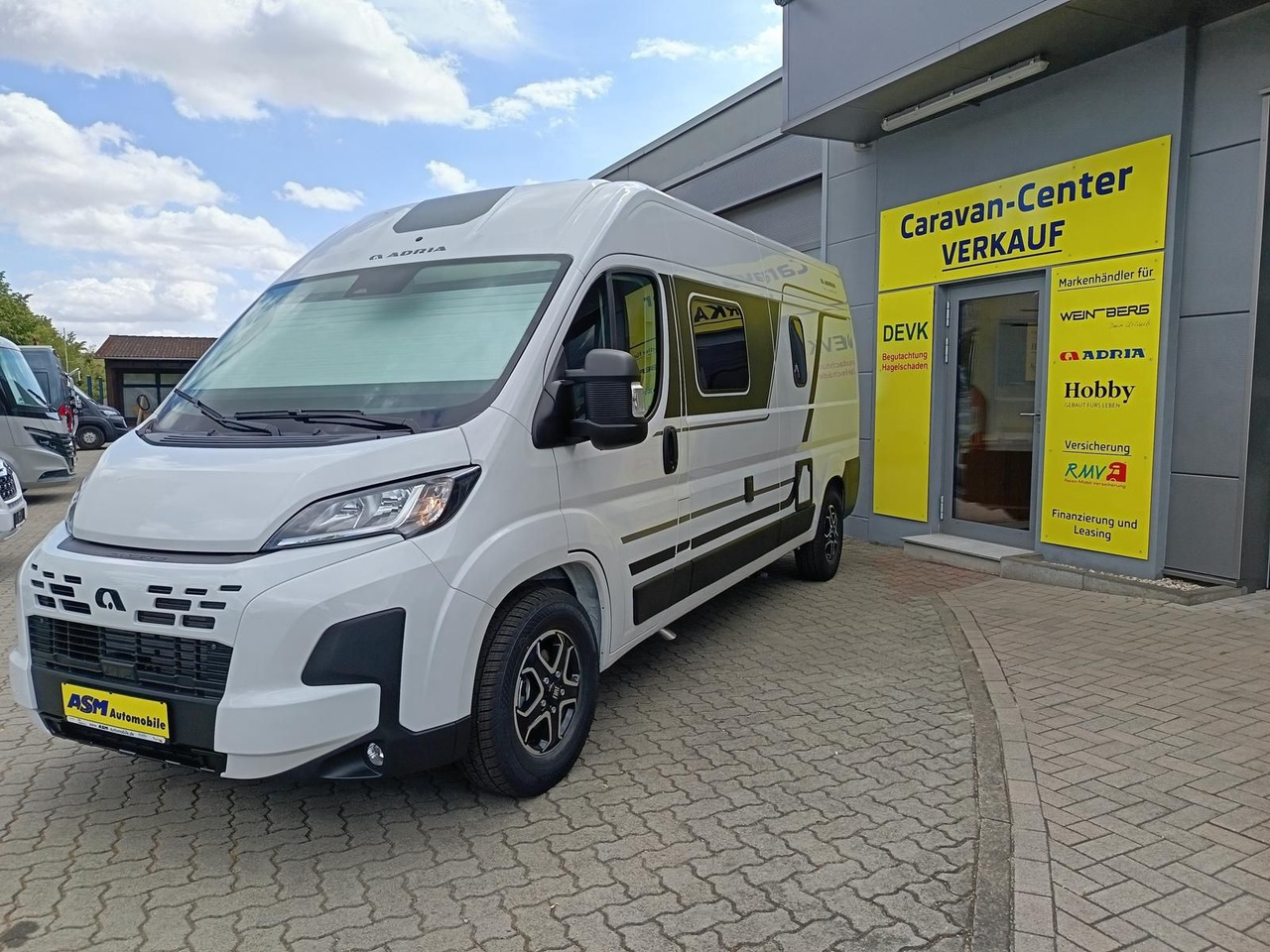 Adria Twin Twin 600 SPB Family*SAFETY*STYLE*DAB*SOFORT - Obytná dodávka: obrázek 2 Adria Twin Twin 600 SPB Family*SAFETY*STYLE*DAB*SOFORT - Obytná dodávka: obrázek 2