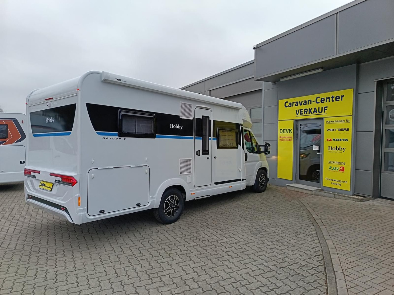 Hobby Ontour T 700 FH*180PS*CAMPERNET*LITHIUM*MARKISE* - Polointegrovaný obytný vůz: obrázek 5 Hobby Ontour T 700 FH*180PS*CAMPERNET*LITHIUM*MARKISE* - Polointegrovaný obytný vůz: obrázek 5