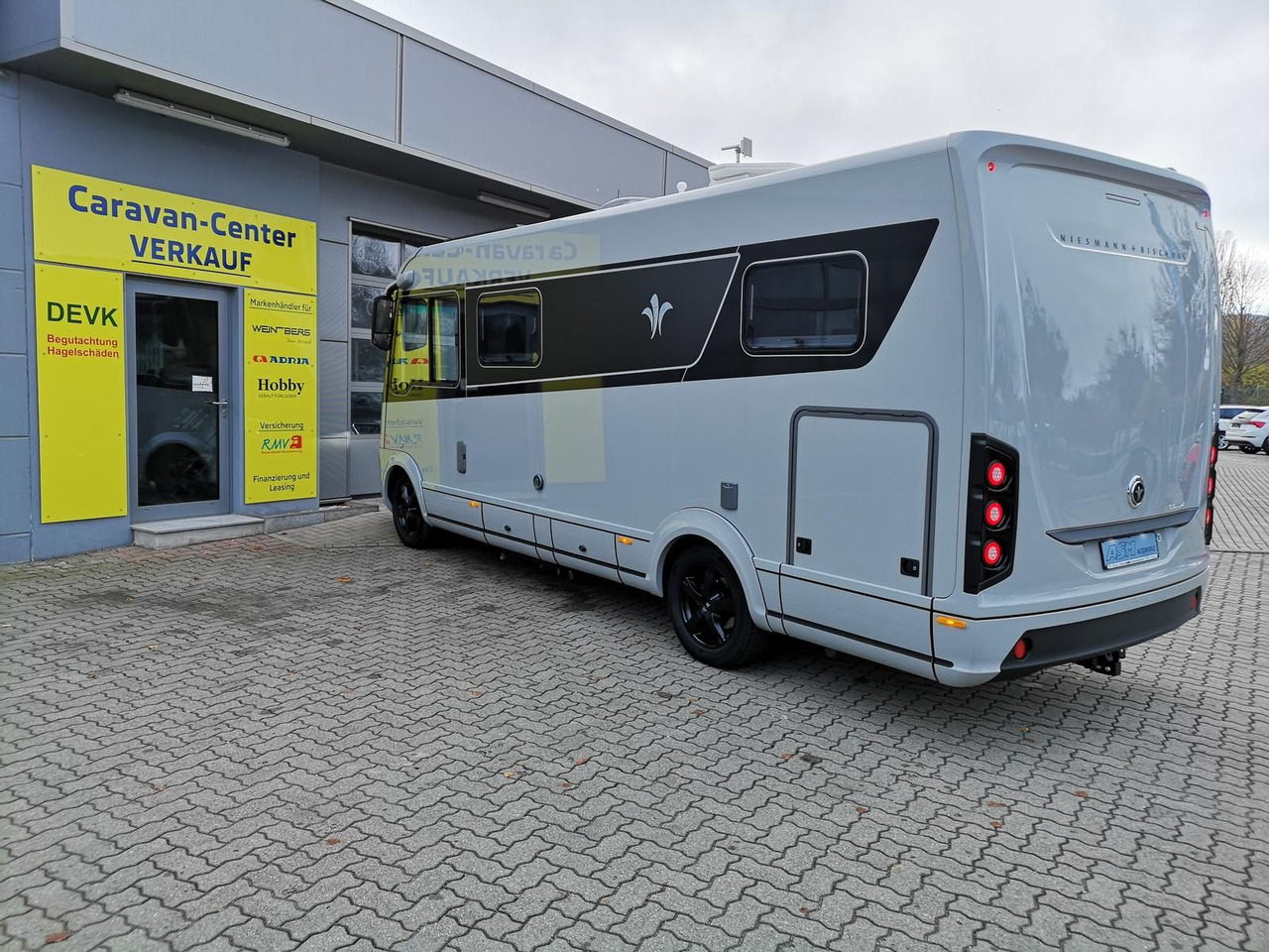 Niesmann + Bischoff iSmove 6.9 E 132 kW+AHK+SOLAR+ALDE+KLIMA+NAVI - Integrovaný obytný vůz: obrázek 5 Niesmann + Bischoff iSmove 6.9 E 132 kW+AHK+SOLAR+ALDE+KLIMA+NAVI - Integrovaný obytný vůz: obrázek 5