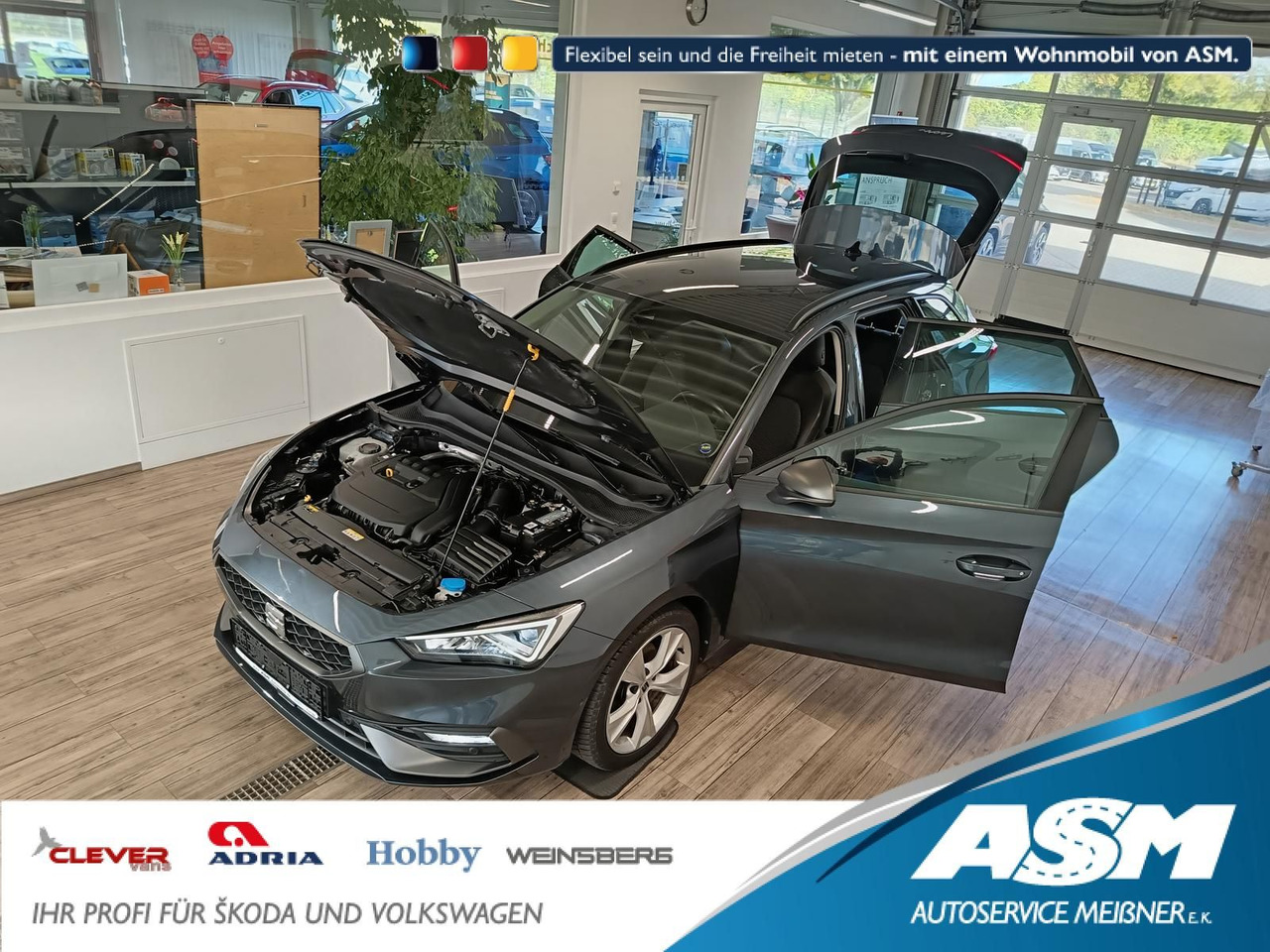 Seat Leon Sportstourer 1,5TSI FR*NAVI*LED*SOUND*R-KAM - Kombi: obrázek 1 Seat Leon Sportstourer 1,5TSI FR*NAVI*LED*SOUND*R-KAM - Kombi: obrázek 1