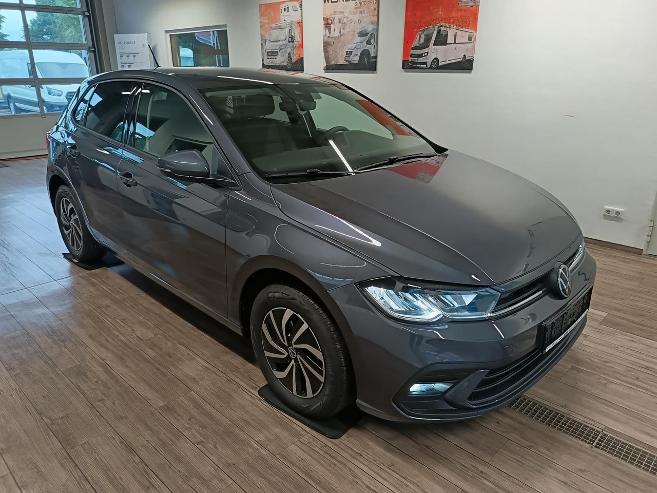 Volkswagen Polo Life 1.0 TSI 70 kW*LED*R-KAM*TEMP*PDC*SHZ* - Osobní auto: obrázek 3 Volkswagen Polo Life 1.0 TSI 70 kW*LED*R-KAM*TEMP*PDC*SHZ* - Osobní auto: obrázek 3