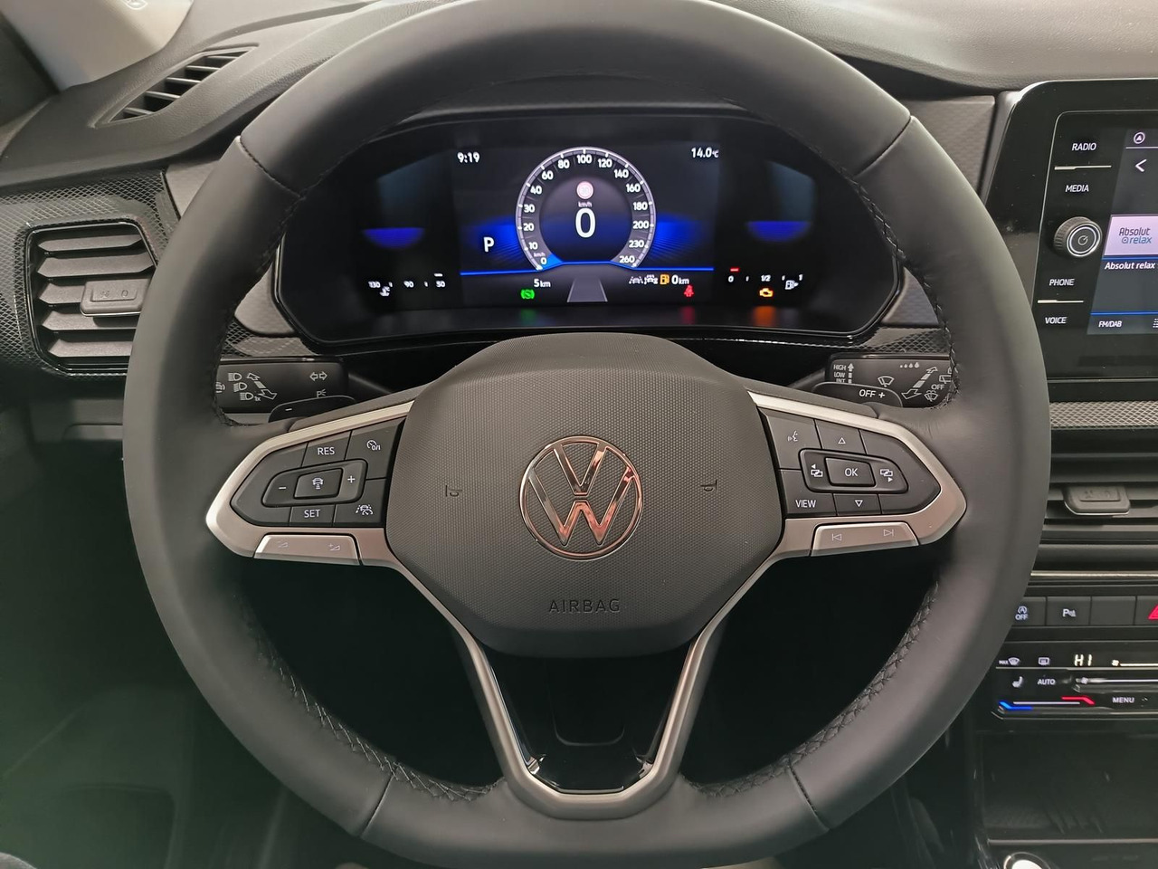 SUV Volkswagen T-Cross Life 1.5 TSI DSG*AHK*MATRIX LED*ACC*SHZ*: obrázek 8 SUV Volkswagen T-Cross Life 1.5 TSI DSG*AHK*MATRIX LED*ACC*SHZ*: obrázek 8