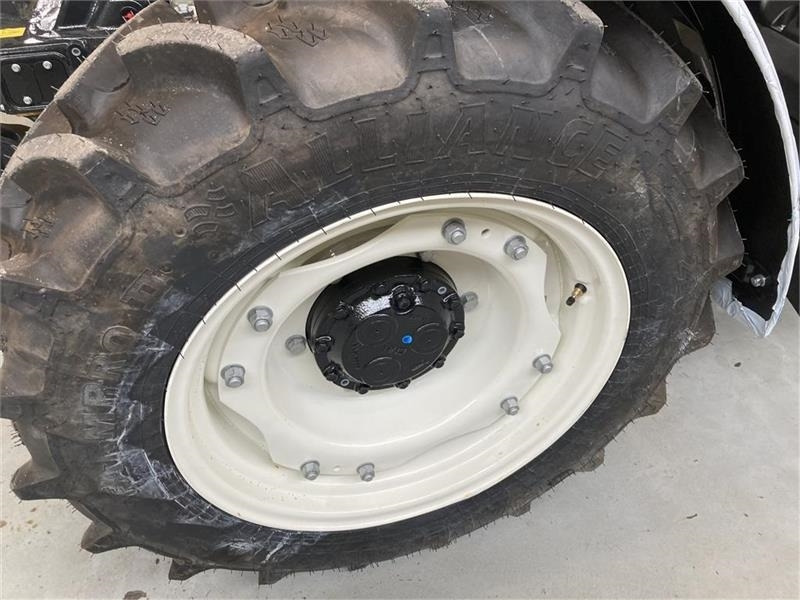 Alliance Farm Pro II 11.2R24 - 280/85R24 - Pneumatiky pro Zemědělská technika: obrázek 1 Alliance Farm Pro II 11.2R24 - 280/85R24 - Pneumatiky pro Zemědělská technika: obrázek 1
