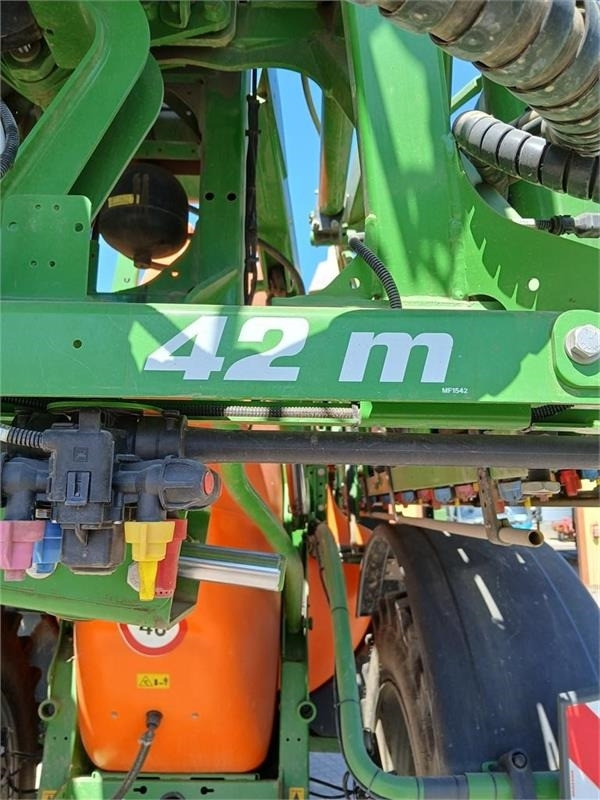 Amazone Ux 6201 super 42 m - Tažený postřikovač: obrázek 5 Amazone Ux 6201 super 42 m - Tažený postřikovač: obrázek 5