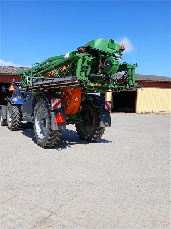 Amazone Ux 6201 super 42 m - Tažený postřikovač: obrázek 3 Amazone Ux 6201 super 42 m - Tažený postřikovač: obrázek 3
