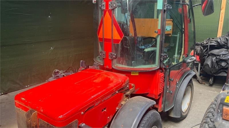Carraro SP 4400 - Komunální traktor: obrázek 2 Carraro SP 4400 - Komunální traktor: obrázek 2