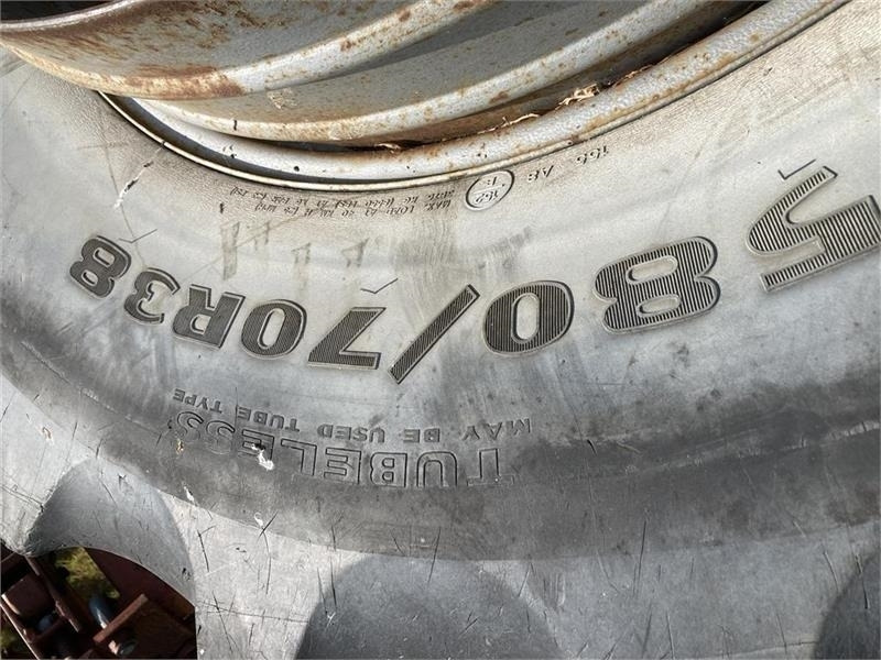 Dual 5-klods 580/70r38 - Pneumatiky a ráfky pro Zemědělská technika: obrázek 2 Dual 5-klods 580/70r38 - Pneumatiky a ráfky pro Zemědělská technika: obrázek 2