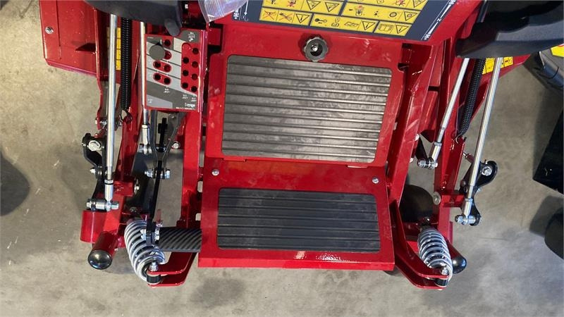 Ferris ZT2600 IS Stage V - Diesel - 155 cm - Sekačka na trávu: obrázek 4 Ferris ZT2600 IS Stage V - Diesel - 155 cm - Sekačka na trávu: obrázek 4