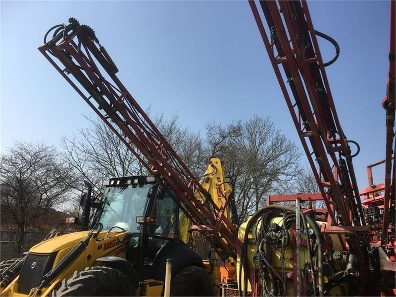 Hardi Mega 1200L 21m LPZ - Nesený postřikovač: obrázek 3 Hardi Mega 1200L 21m LPZ - Nesený postřikovač: obrázek 3