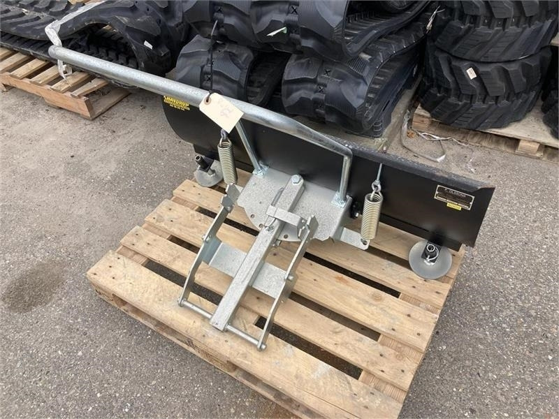 Husqvarna 125 B til R422 og P524 - Sněžný pluh pro Zemědělská technika: obrázek 2 Husqvarna 125 B til R422 og P524 - Sněžný pluh pro Zemědělská technika: obrázek 2