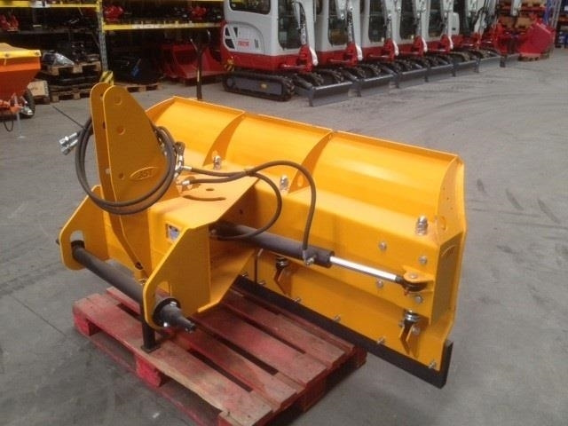 JST MS-200 Sneplov - Sněžný pluh pro Zemědělská technika: obrázek 3 JST MS-200 Sneplov - Sněžný pluh pro Zemědělská technika: obrázek 3