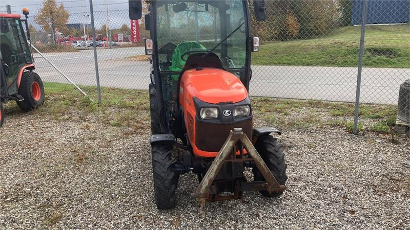 Kubota STW37 Kun 1145 timer - Komunální traktor: obrázek 2 Kubota STW37 Kun 1145 timer - Komunální traktor: obrázek 2