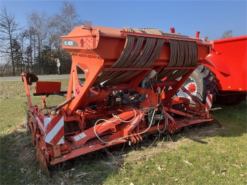 Kuhn Venta NC 4000 Combiliner - Secí kombinace: obrázek 1 Kuhn Venta NC 4000 Combiliner - Secí kombinace: obrázek 1