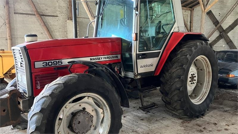 Massey Ferguson 3095 Dynashift  - Traktor: obrázek 1 Massey Ferguson 3095 Dynashift  - Traktor: obrázek 1