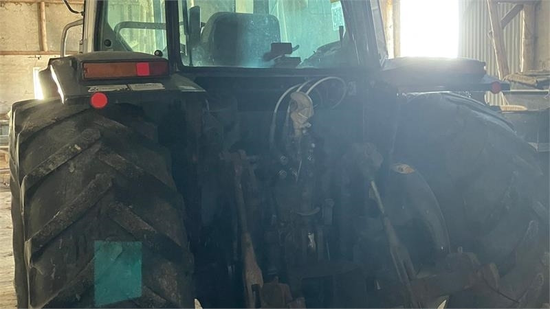 Massey Ferguson 3095 Dynashift  - Traktor: obrázek 3 Massey Ferguson 3095 Dynashift  - Traktor: obrázek 3