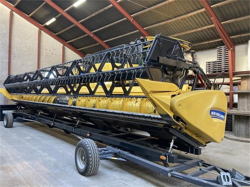 New Holland 35” Varifeed - Příslušenství ke kombajnům: obrázek 1 New Holland 35” Varifeed - Příslušenství ke kombajnům: obrázek 1