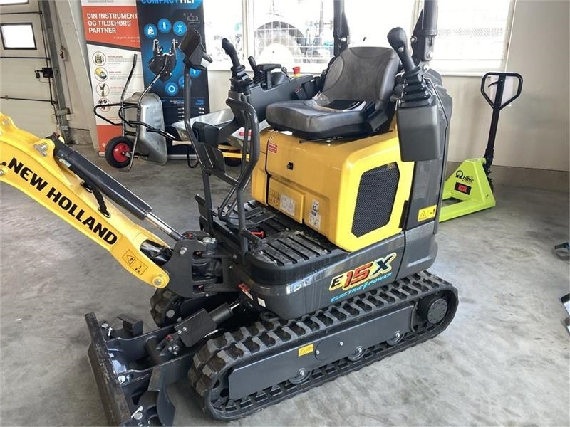 New Holland E15x Elektrisk - Mini rýpadlo: obrázek 2 New Holland E15x Elektrisk - Mini rýpadlo: obrázek 2