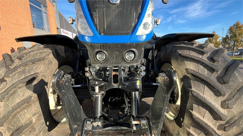 New Holland T7.315 HD AutoComand - Traktor: obrázek 3 New Holland T7.315 HD AutoComand - Traktor: obrázek 3