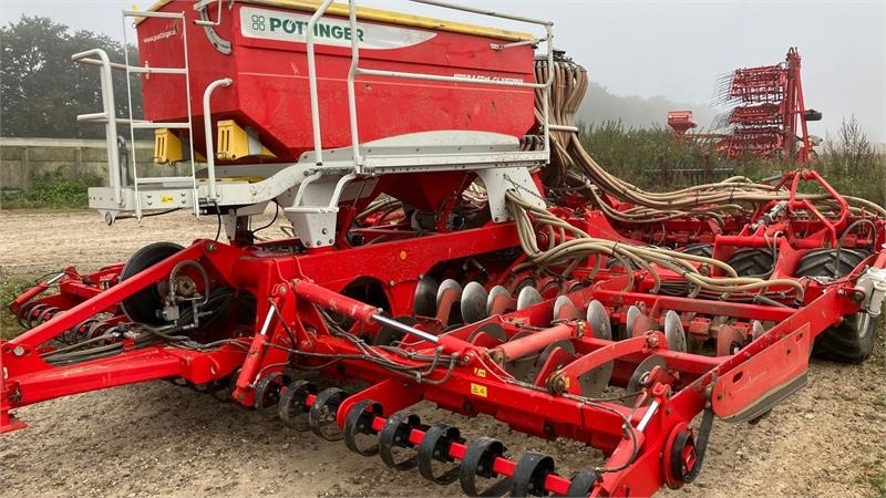Pöttinger Terrasem C6 Fertilizer - Secí stroj: obrázek 1 Pöttinger Terrasem C6 Fertilizer - Secí stroj: obrázek 1
