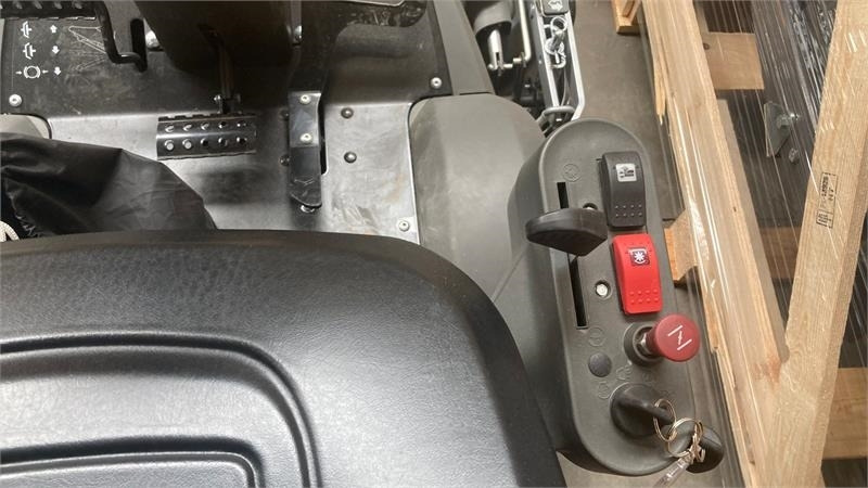 Stiga Park 500WX 4WD inkl. 100 Combi Q plus - Sekačka na trávu: obrázek 2 Stiga Park 500WX 4WD inkl. 100 Combi Q plus - Sekačka na trávu: obrázek 2