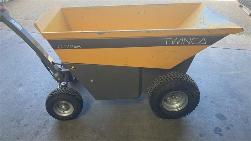 Twinca E-500 Plus - Elektrisk - Mini-sklápěčka: obrázek 2 Twinca E-500 Plus - Elektrisk - Mini-sklápěčka: obrázek 2