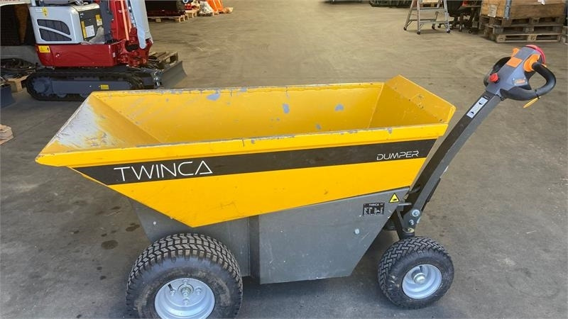 Twinca E-500 Plus - Elektrisk - Mini-sklápěčka: obrázek 1 Twinca E-500 Plus - Elektrisk - Mini-sklápěčka: obrázek 1