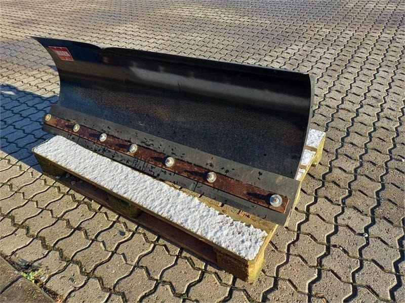 - - - Warn - Sněžný pluh pro Zemědělská technika: obrázek 1 - - - Warn - Sněžný pluh pro Zemědělská technika: obrázek 1